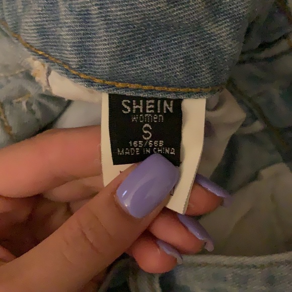 blue ripped jean shorts - Picture 3 of 3